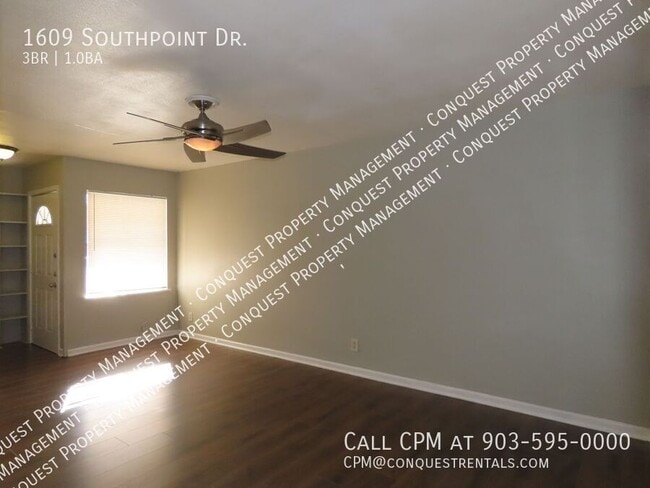 Building Photo - 1609 Southpoint Dr