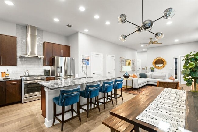 Building Photo - 3905 Clawson Rd