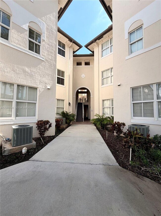 Building Photo - 11603 NW 89th St