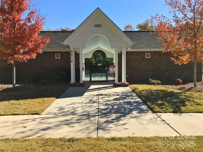 Building Photo - 4007 Marygrove Ct