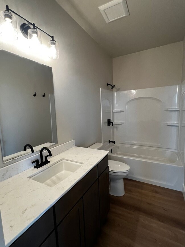 Building Photo - 76 Dryfly Ln