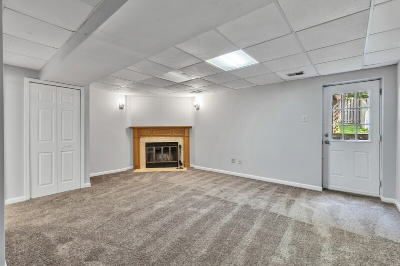 Building Photo - 9593 Donnan Castle Ct