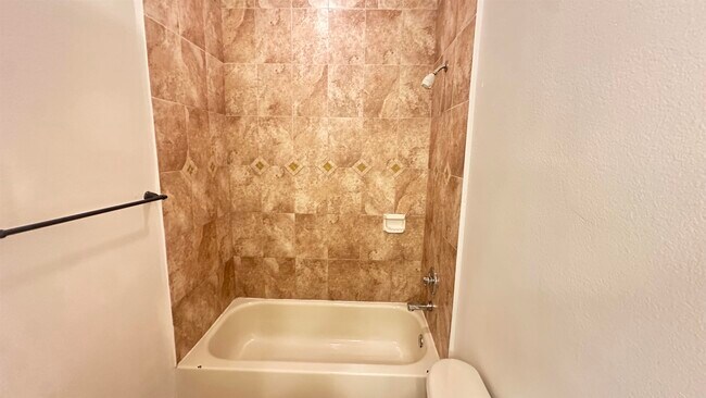 Building Photo - 1511 Texoma St