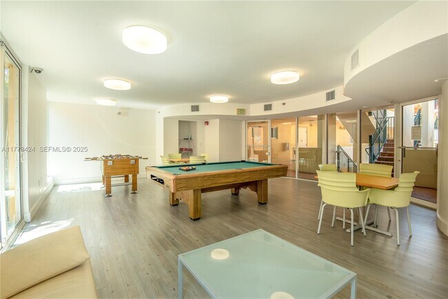 Building Photo - 8888 Collins Ave