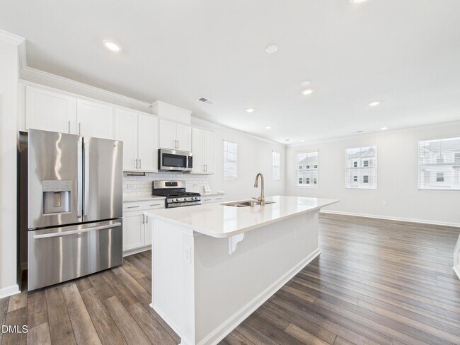 Building Photo - 2709 Chert Ln