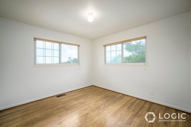 Building Photo - 4220 S Fortuna Way