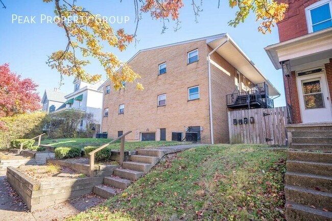 Building Photo - 1236 Indianola Ave