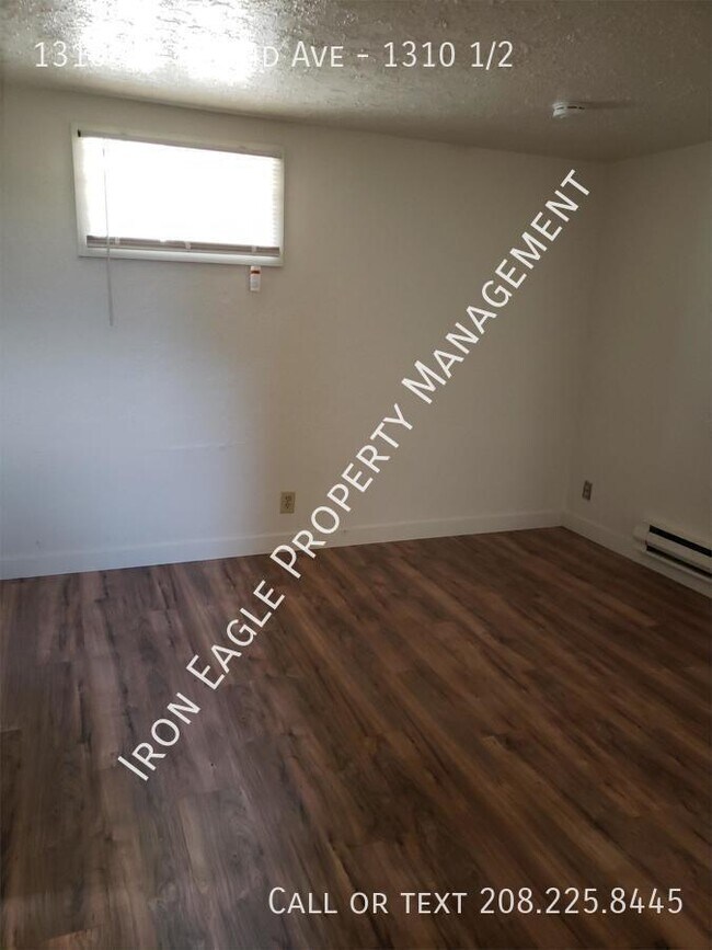 Building Photo - 1310 1/2 Euclid Ave-1310 1/2