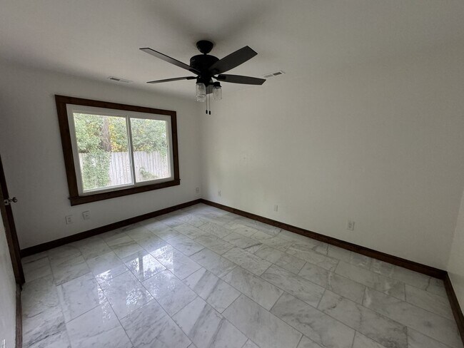 Building Photo - RARE OPPORTUNITY TO LIVE IN PUNGO, NEAR MUNDEN POINT PARK! 3/2.5 SINGLE FAMILY HOME