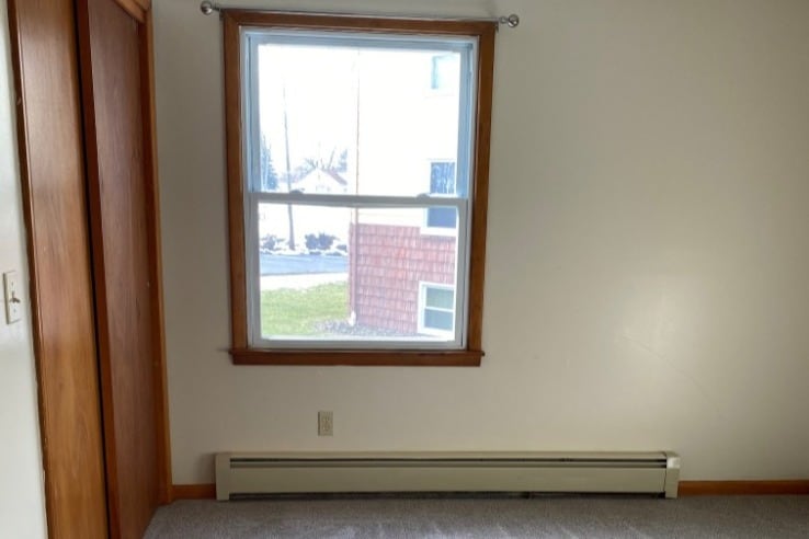 Building Photo - 5479 Strnad Dr