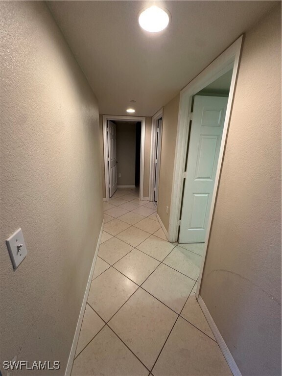 Building Photo - 8234 Key Royal Cir
