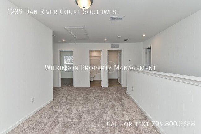 Building Photo - 1239 Dan River Ct SW