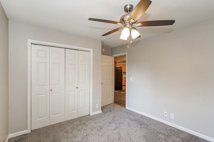 Building Photo - 1811 Peartree Ct