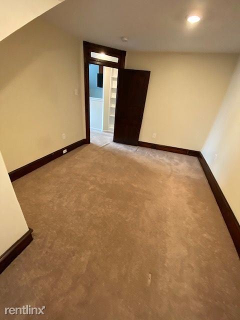 Building Photo - 207 Monument Ave