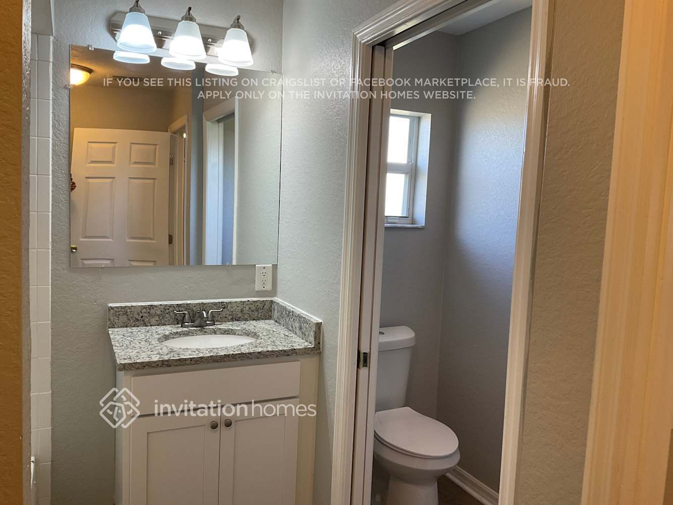 Building Photo - 3523 SW 9th Ave