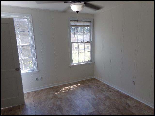 Building Photo - 2609 S Tyler St