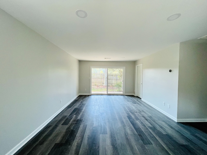 Building Photo - 313 Cabaret Ct