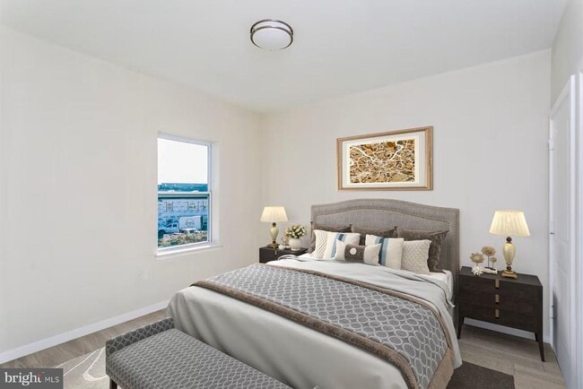 Building Photo - 4907 Hamilton Ave