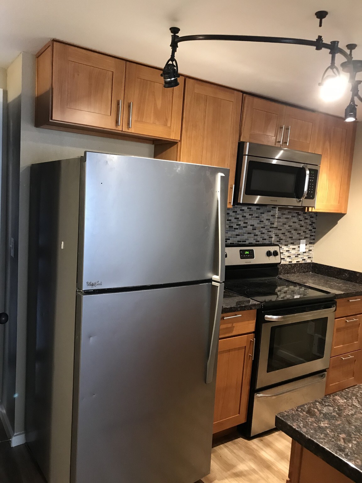 Building Photo - 11300 5th Ave NE