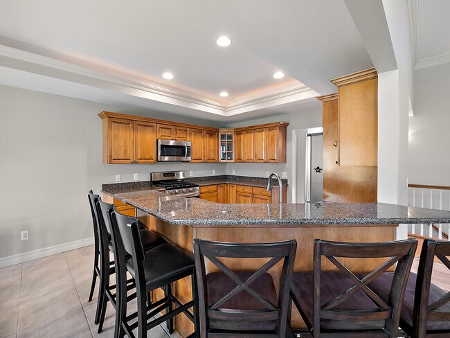 Building Photo - 50247 Cheltenham Dr