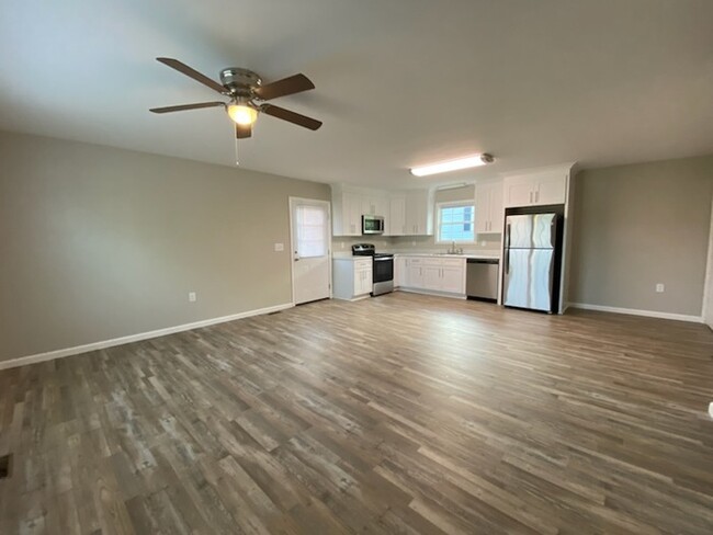 Building Photo - New Construction 3 bedroom, 2 bath home