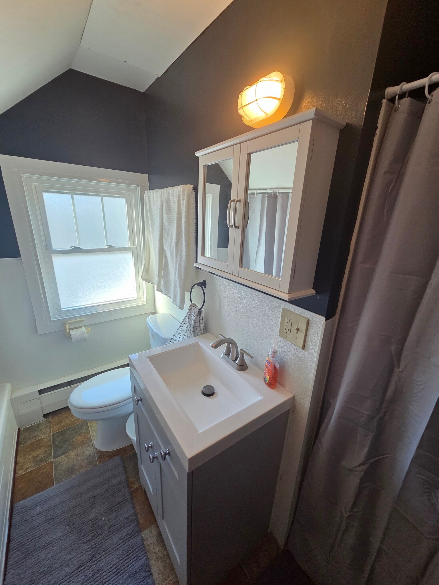 Building Photo - 335 Shakopee Ave E