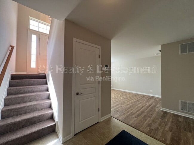 Building Photo - 2452 Emily Ln