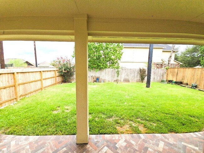 Building Photo - 21706 Rainfall Park Dr