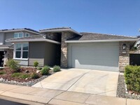 Building Photo - Beautiful 3-Bedroom Home in Russell Ranch ...
