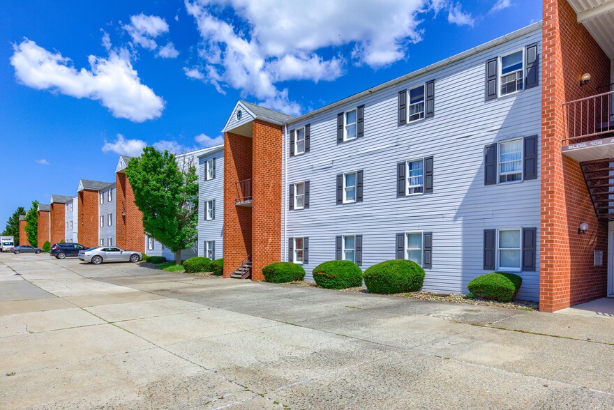 Barrington North Apartment Homes - 108 Wedgewood Dr Morgantown WV 26505 ...