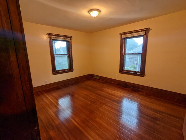 Building Photo - 19 Wolfert Terrace