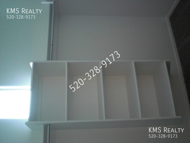 Building Photo - 14013 E Voss St