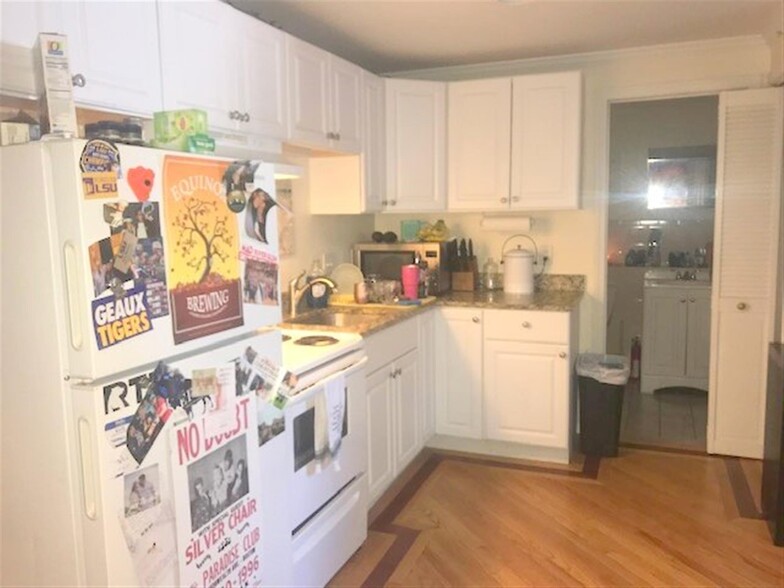 Primary Photo - 25 Sciarappa St