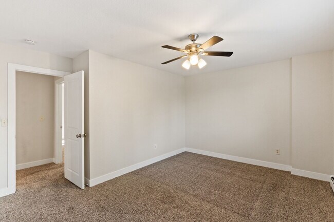 Building Photo - 2407 Virgo Dr