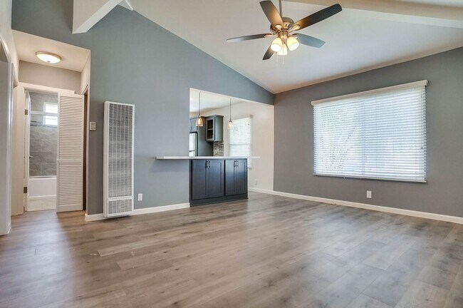 Interior Photo - 6430 8th Ave