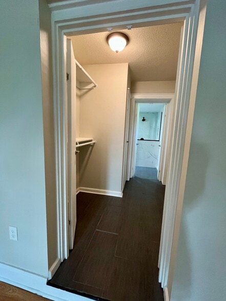 Master Closet - 2707 Granbrook Dr