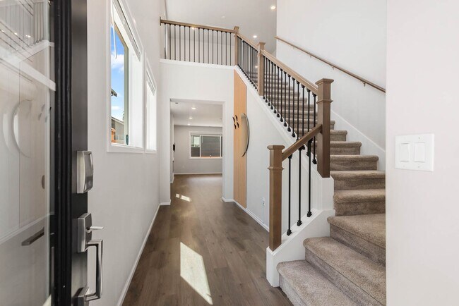 Building Photo - Stunning Newer Construction 4 Bedroom Home in Canyon Creek – Spacious, Stylish & Ideally Located
