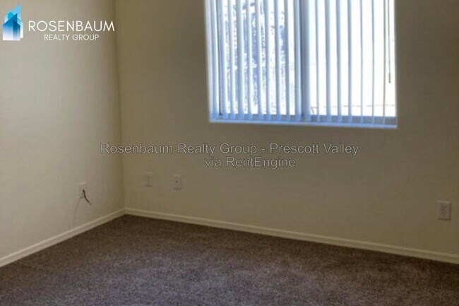 Building Photo - 8049 E Jacque Dr