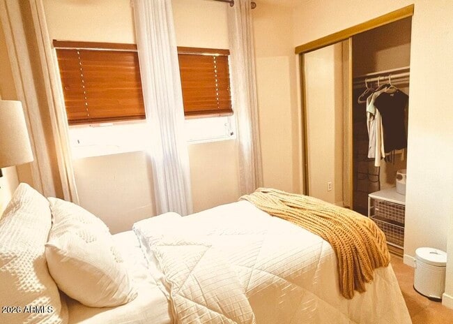 Building Photo - 15408 N 23rd St