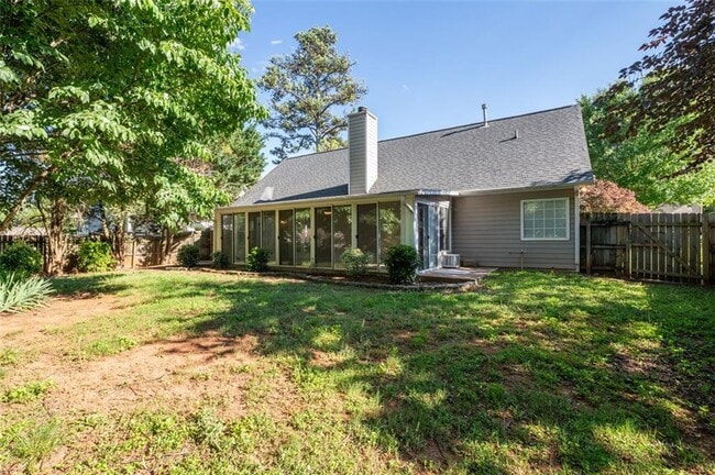 Building Photo - 2638 English Oaks Ln NW