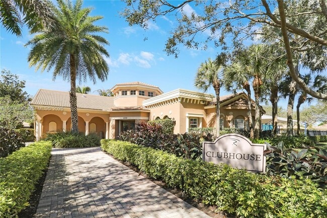 Building Photo - 165 Via Veracruz