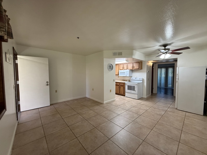 Building Photo - 12221 W Bell Rd