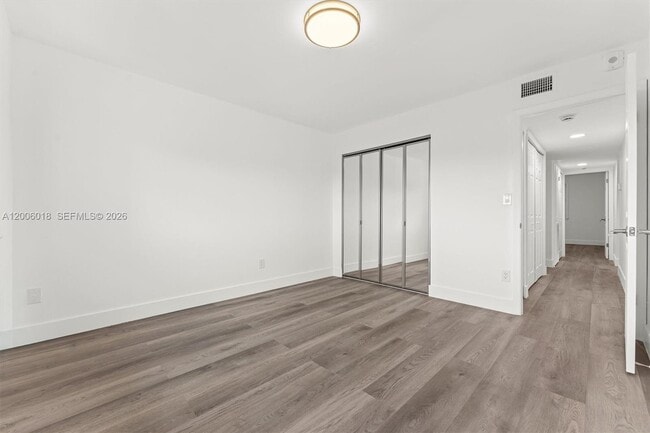 Building Photo - 16171 Blatt Blvd