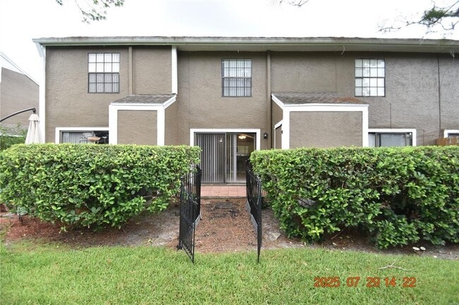 Building Photo - 16539 Lake Brigadoon Cir