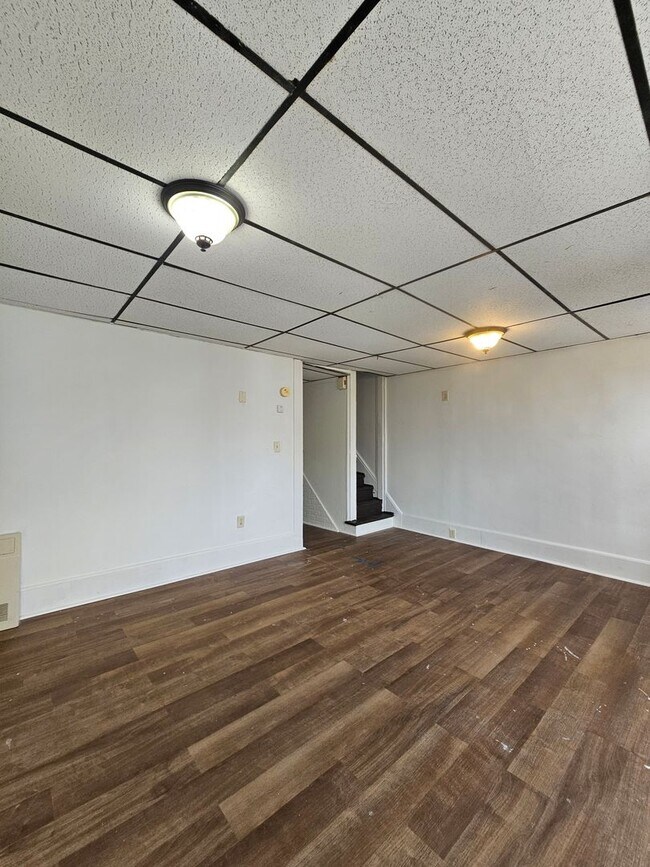 Building Photo - 434 W Princess St