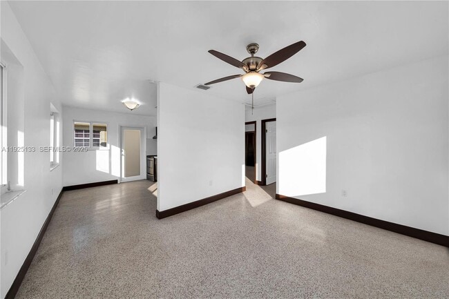 Building Photo - 3471 SW 3rd St