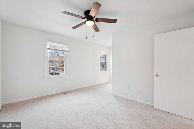 Building Photo - 5450 Lighthouse Ln