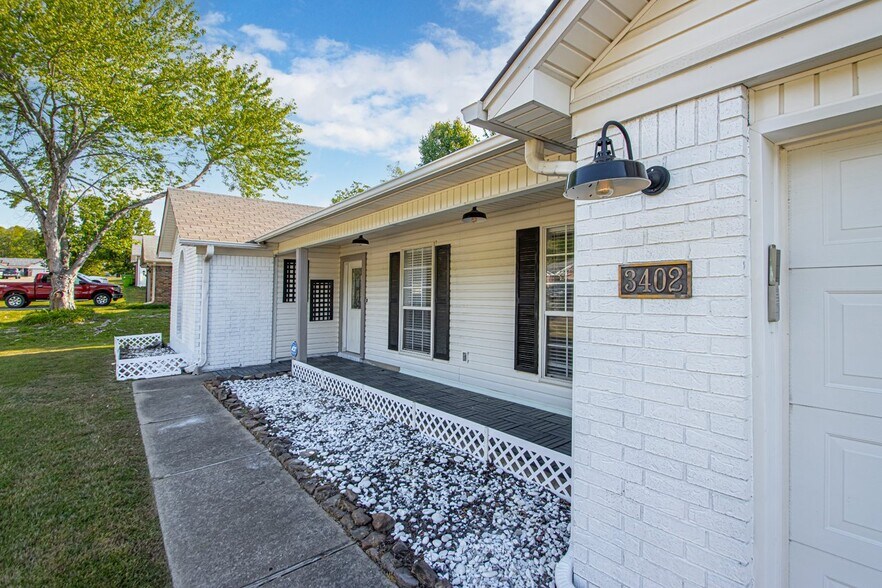 Building Photo - 3402 Andrew Dr