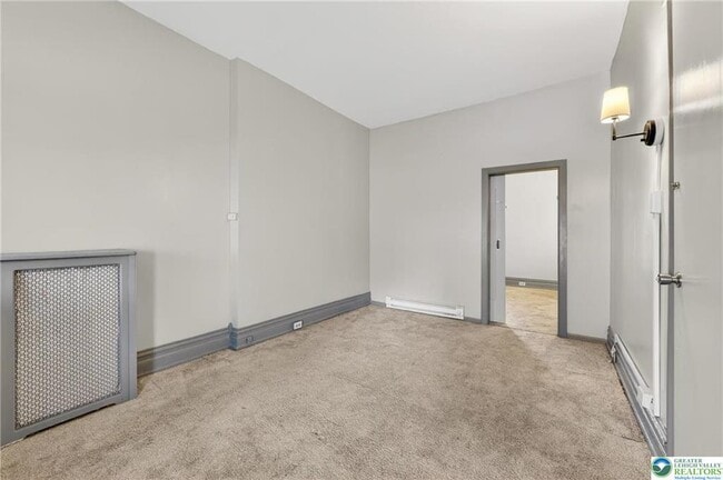 Building Photo - 1139 Linden St