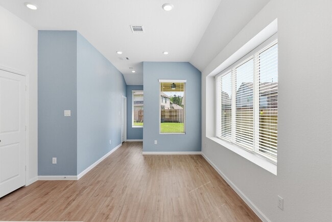 Building Photo - 4264 Waterlily Spg Wy